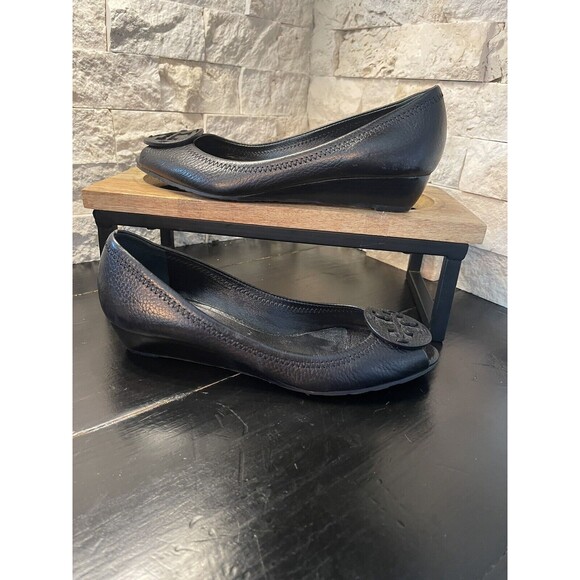 TORY BURCH-Sally- Wedge (1") Peep Toe Black Pebbled Leather Shoes Perfect! Sz 7 - Picture 4 of 8